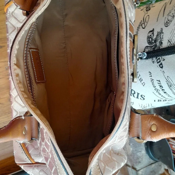 Tignanello Satchel - Picture 8 of 9